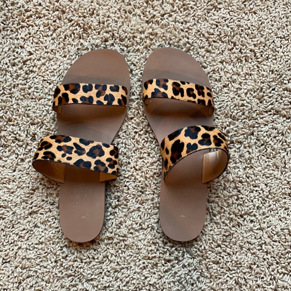 J Crew Women’s summer sandals. Leopard print straps